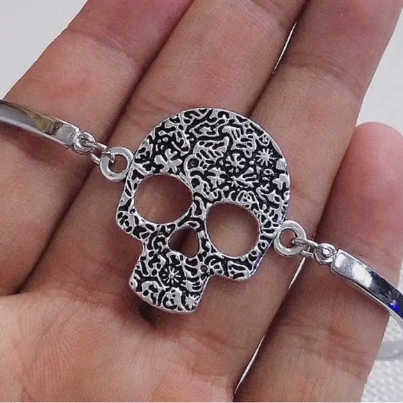 Sassybritches Jewelry - Punk Goth Skull stainless steel bracelet